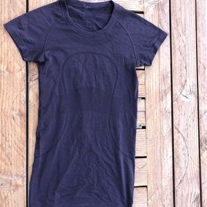 Lululemon shirt